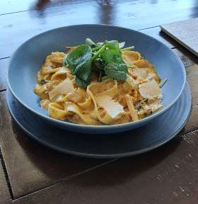 Jabiru Cafe & Bar Nundah