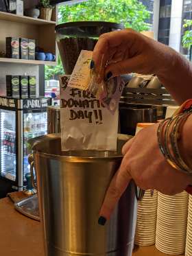 Jabiru Cafe & Bar CBD