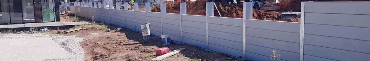 Complete Fencing Solutions Banner