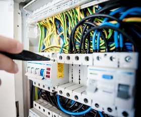 Local electrician in Bardon, Brisbane - Allyn White Electrical