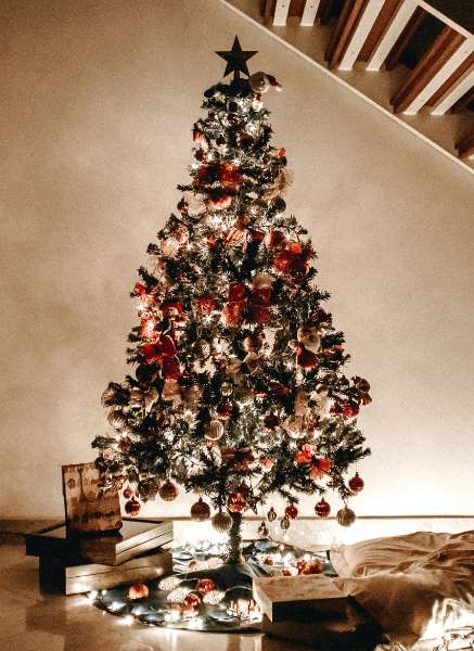 Ready For Santa? Electrical Safety Checklist For This Christmas