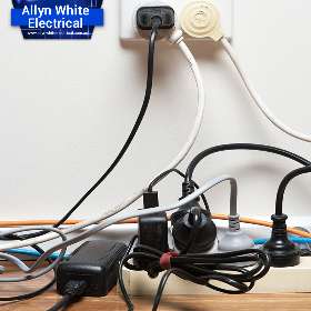Keep Electrical Powerpoints From Being Overloaded - by Allyn White Electrical