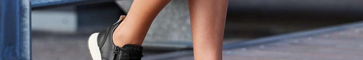 Paul Carroll Shoes Banner