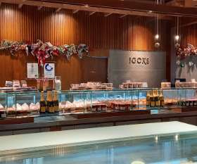 Toko Roti Premium di Surabaya