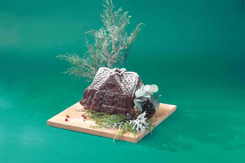 Christmas Chalet Cake by Igor's Pastry, Surabaya