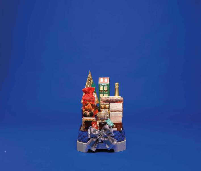 Blue Vermont Gift Set by Igor's Pastry, Surabaya