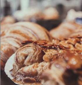 Surabaya Best Pastry - Igor's Pastry & Cafe 