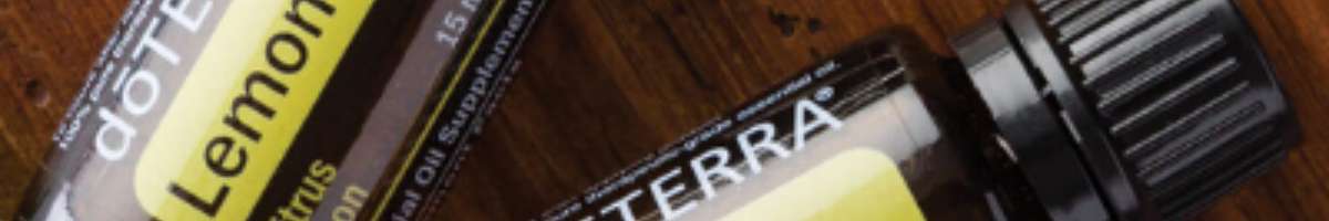 Robyn's Pure Oils International Banner