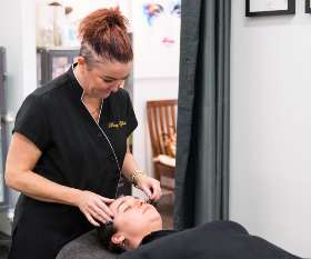Facial Service in Springwood