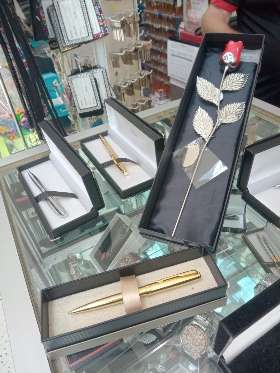 Frankey's Shoe Repairs