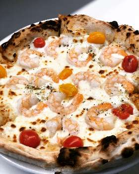 Most Popular Pizza at Vince & Louie's Café & Pizzeria Everton Hills, QLD