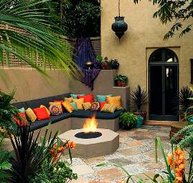 Courtyard with 5 Elements Construction Brisbane