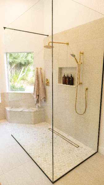 Bathtub or Shower? What Best for your Ideal Bathroom