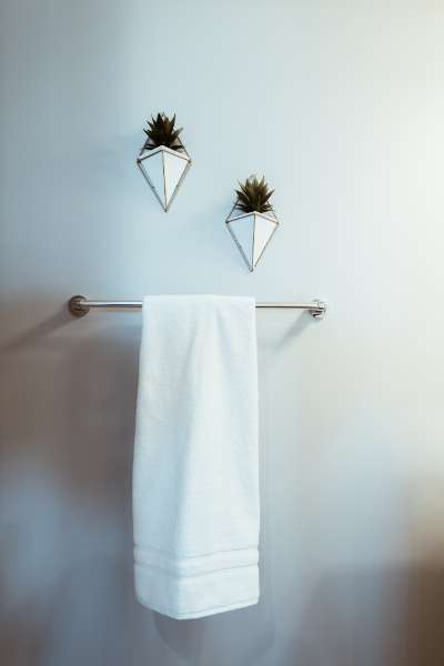 Top 4 Bathroom Accessories You Should Have