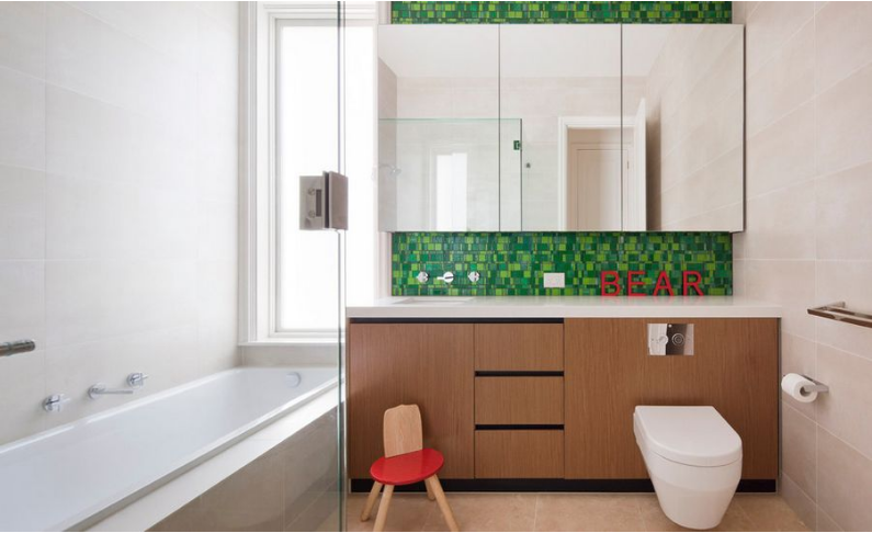 Simple Ways of Updating Your Tired Bathroom