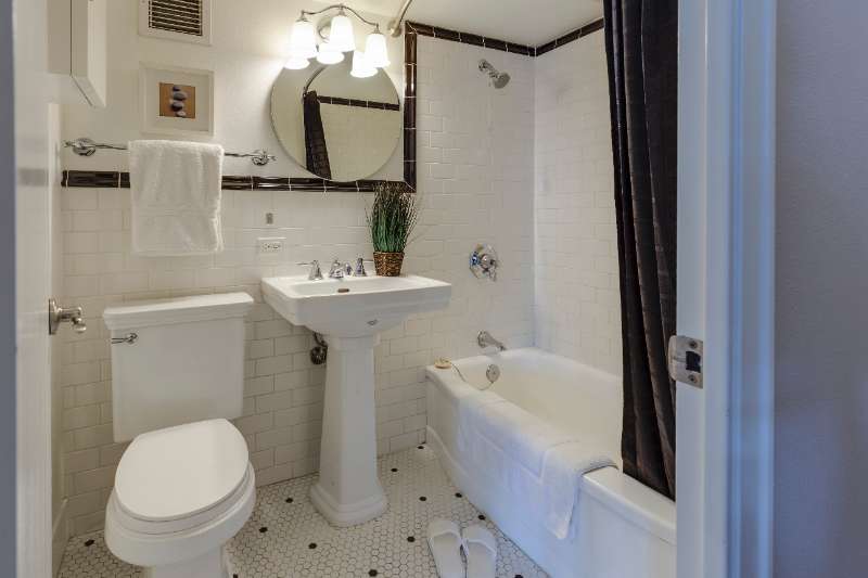 Small Bathroom Remodelling Ideas You Should Consider
