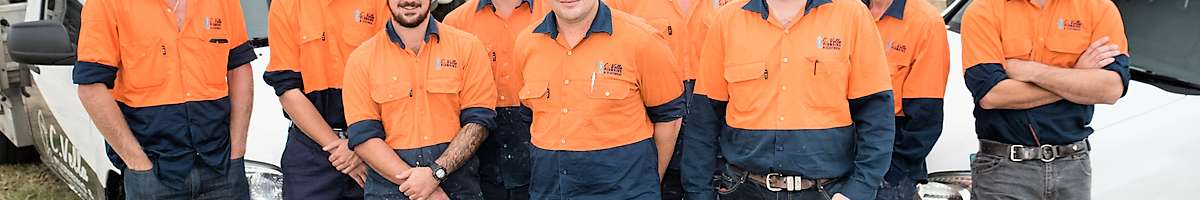 C Vella Plumbing & Electrical Banner