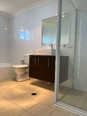 Apartment Cleaning Service - Bathroom Cleaning - Clean Australia Service - Best Cleaning Service in Sydney