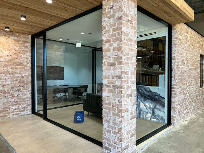 The Advantages of Having Commercial Window Cleaning Done by Professionals