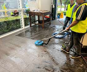 Proffesional office cleaners  - By Clean Australia Service