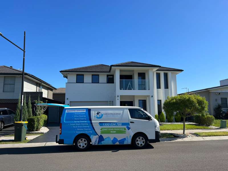 Spotless Living in the Harbour City: Your Ultimate Guide to Apartment & House Cleaning in Sydney