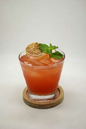 Aert and Scooter Cafe Surabaya Selatan - Kafe Hits Jemursari | Triple S Neighborhood