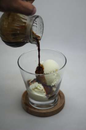 Coffee Shop Jemursari, Surabaya - Affogato Signature Coffee - Scooter and Art Cafe Surabaya | Triple S Neighborhood