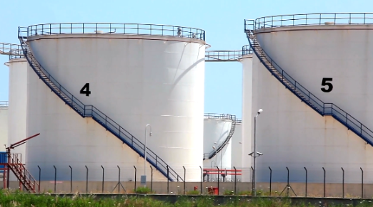 5 Signs Your Storage Tank Needs Immediate Inspection
