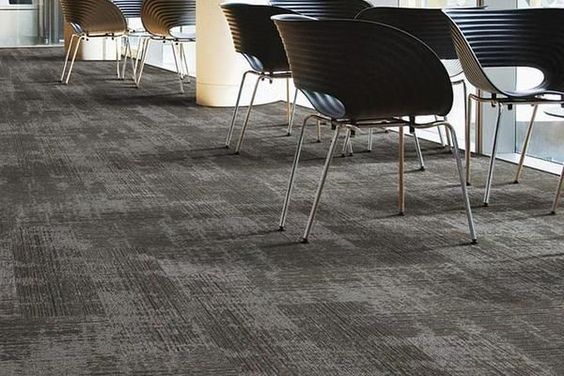 Maintaining a Pristine Office Environment throughout the Fall Season With Office Cleaning