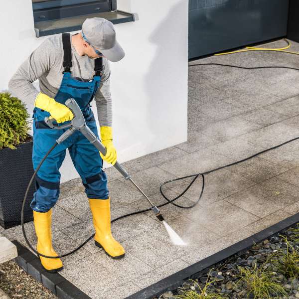 Why Professional Pressure Cleaning Can Increase Your Home’s Value by 10%