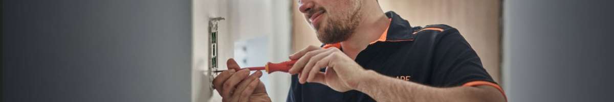 Brillare Electrician Banner