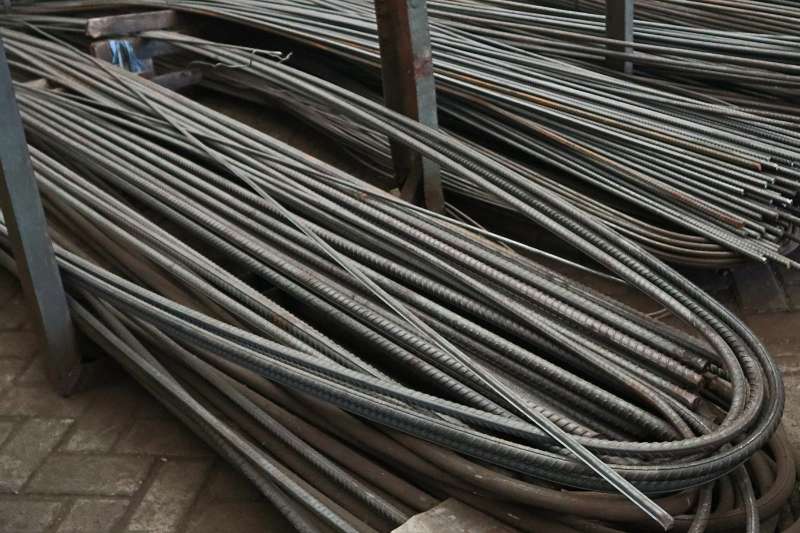 Besi Beton ( Besi Tulangan )