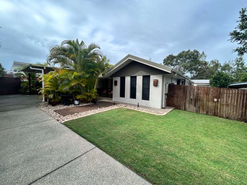 Navigating Property Sales in Queensland: The Role of a Solicitor or Conveyancer