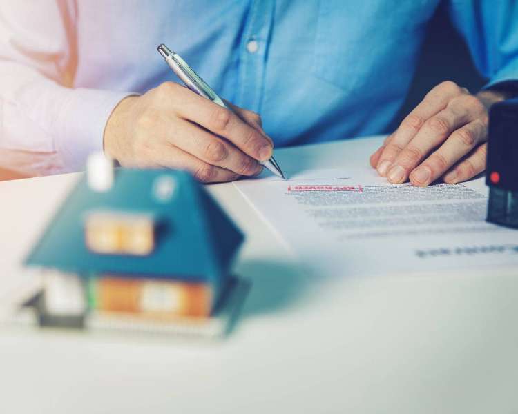 Homeowners' Guide: Avoiding Common Refinancing Mistakes