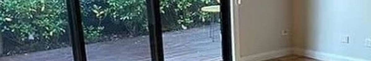 Frankie Flooring Supplies Banner