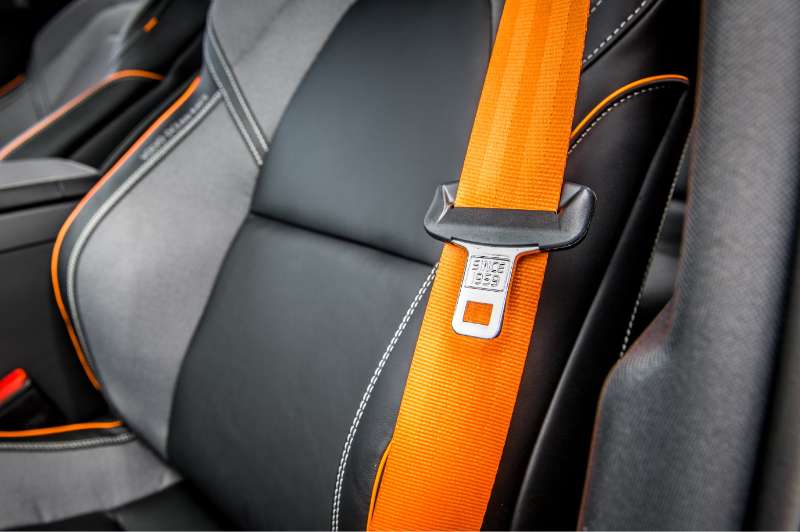 What Factors Contribute to High-Quality Seat Belt Webbing?