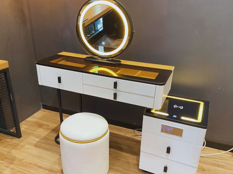 Meja Rias Minimalis: Pilihan Terbaik untuk Kamar Anda