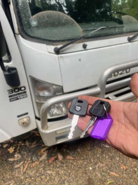 Isuzu NPR300 Lost Keys: Fleet Locksmiths’ Quick and Efficient Solution