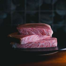 Serving only highly marbled, high-quality wagyu with its unique tender and buttery flavour.