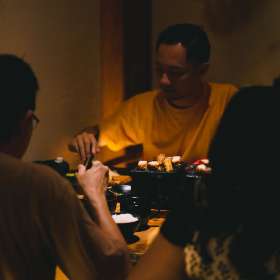 Haven't decided where to spend your dinner tonight? We are open until 22.30 every day.