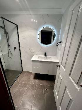 Sydney bathroom reno service - by JAH BuildGroup