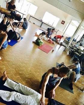 Healing meditation class - Internal Organ Chi Massage with Sarina Stone