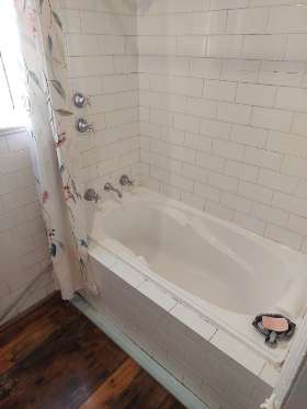 Regular house and bathroom cleaning company - by Sydney Clean Service