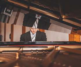 Music School & Shop Rouse Hill - Maxx Music