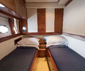 Burjuman-bali cruise