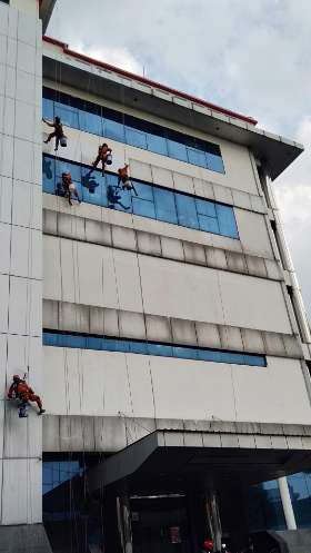 Jasa Pembersihan ACP