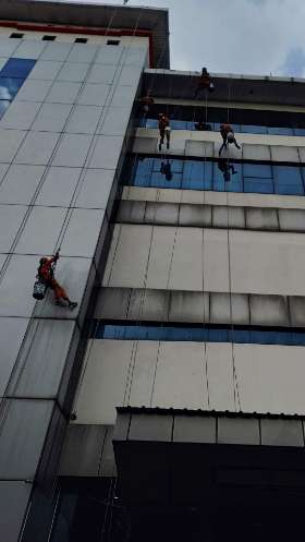 Jasa Pembersihan ACP