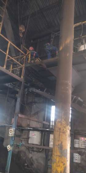 Jasa pembersihan area gedung Makassar