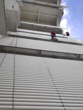 Jasa Pembersihan Kisi