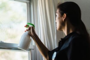 Dos and Don’ts for Cleaning Your Window Treatments This Fall